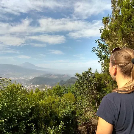 Sunset アパート El Pris