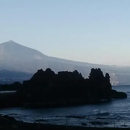 Sunset アパート El Pris