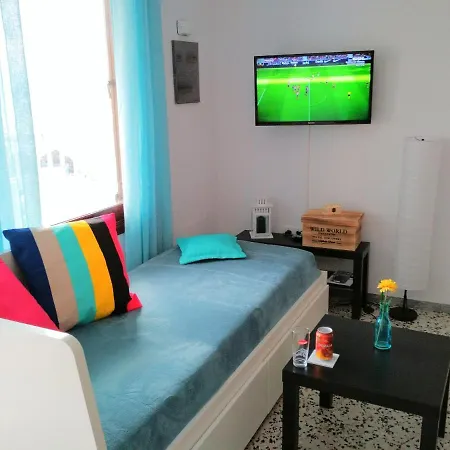 Sunset アパート El Pris